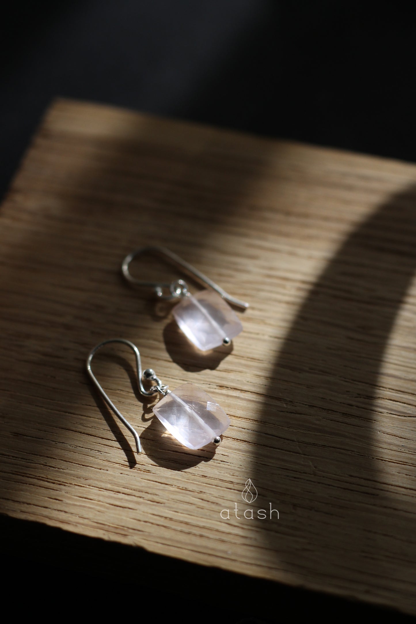 Amor Set of Necklace and Earrings in Rose Quartz and Sterling Silver