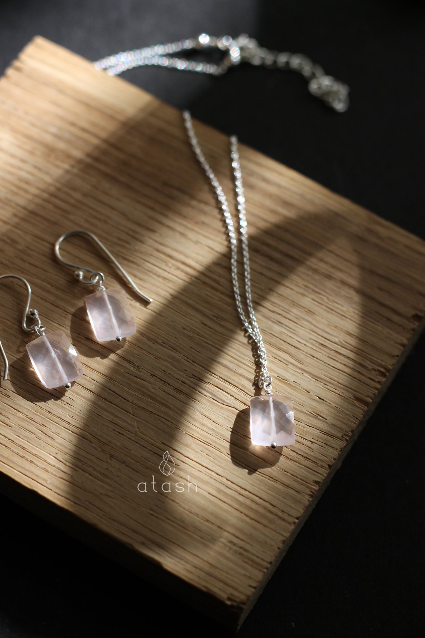 Amor Set of Necklace and Earrings in Rose Quartz and Sterling Silver