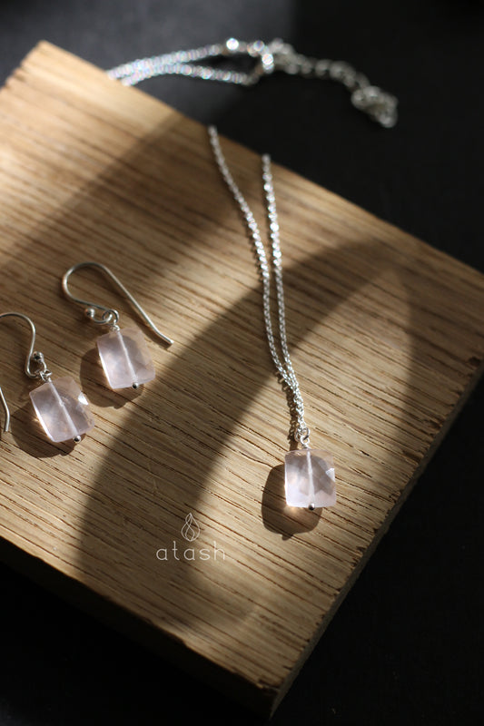 Amor Set of Necklace and Earrings in Rose Quartz and Sterling Silver