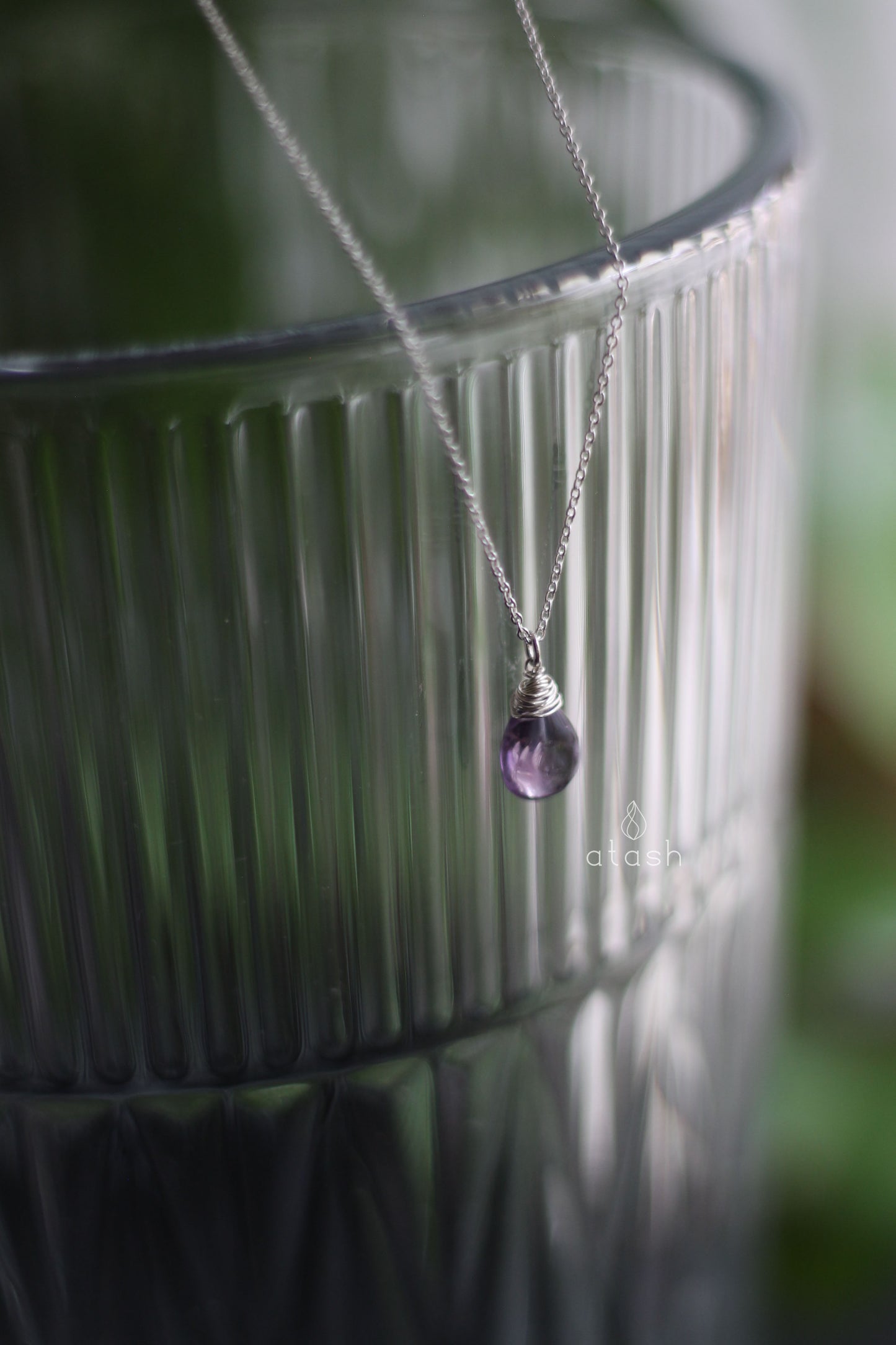 Shaja'a Set of Necklace and Ear rings in Amethyst and Sterling Silver