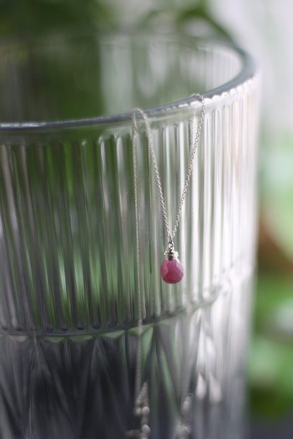 Amana Set of Necklace and Ear rings in Ruby and Sterling Silver