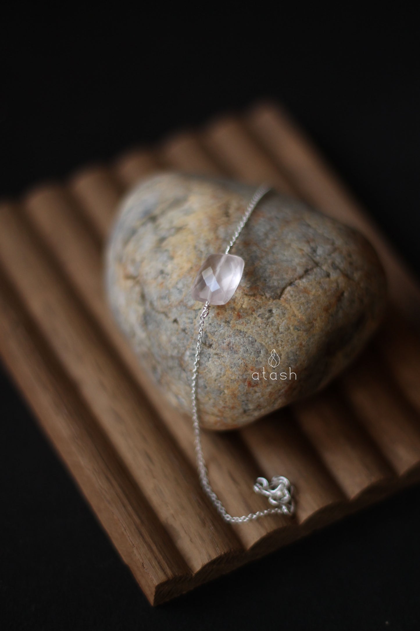 Amor Bracelet in Rose Quartz and Sterling Silver