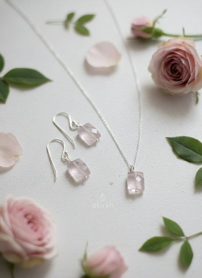 Amor Necklace in Rose Quartz and Sterling Silver